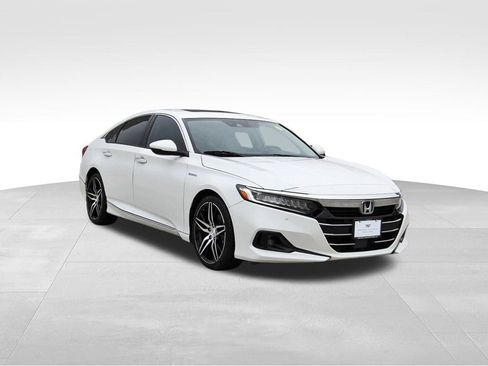 Used 2021 Honda Accord Touring image 1