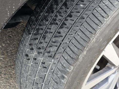 Used 2024 Nissan Kicks SV image 16