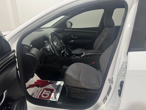 Used 2022 Hyundai Santa Cruz SEL Premium image 15