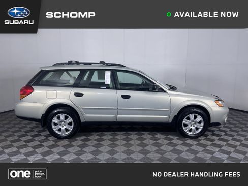 Used 2005 Subaru Outback 2.5i image 1