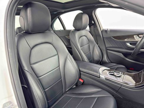 Used 2018 Mercedes-Benz C 300 Sedan image 37