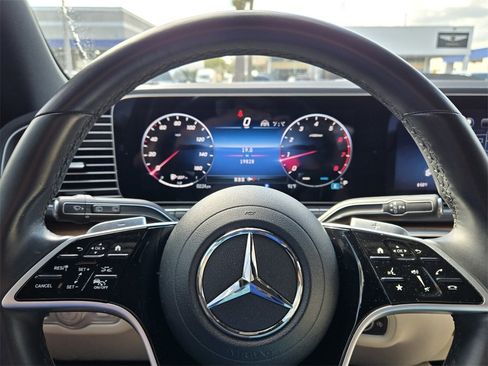 Used 2024 Mercedes-Benz GLE 450 4MATIC image 24