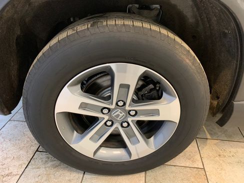 Used 2024 Honda Pilot EX-L image 12