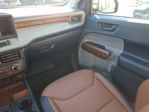 Certified 2024 Ford Maverick Lariat image 16