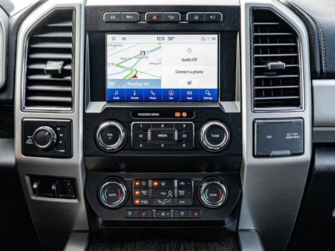 Used 2020 Ford F250 Lariat image 15