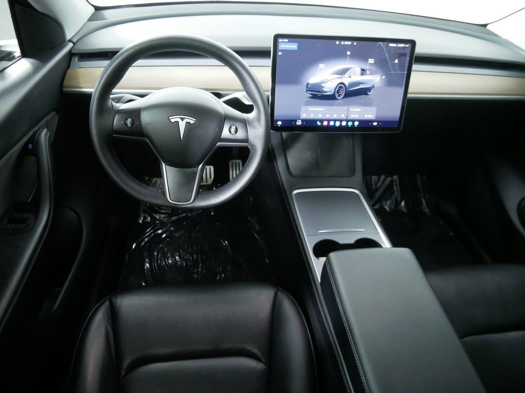 Used 2022 Tesla Model Y Performance AWD/4WD image 19