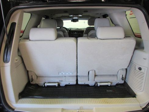 Used 2013 Chevrolet Tahoe LTZ AWD/4WD image 19