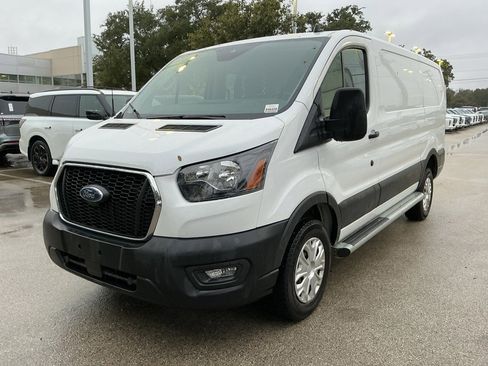 Used 2024 Ford Transit 250 Low Roof w/ Exterior Upgrade Package image 7