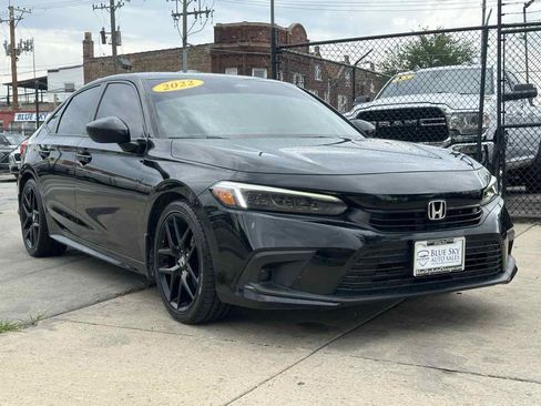 Used 2022 Honda Civic Sport image 3