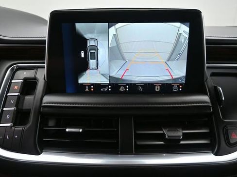 Used 2023 Chevrolet Tahoe High Country w/ Advanced Technology Package RWD image 9