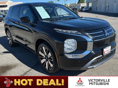 Used 2025 Mitsubishi Outlander SE