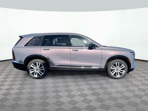 New 2026 Cadillac Vistiq Luxury image 8
