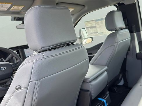 New 2025 Ford F250 XLT w/ FX4 Off-Road Package image 15