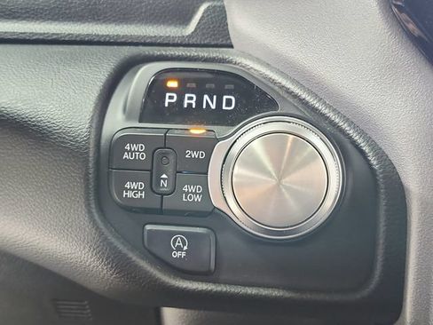 Used 2025 RAM 1500 Laramie AWD/4WD image 27