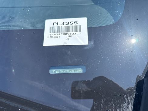 Used 2022 Tesla Model X image 9