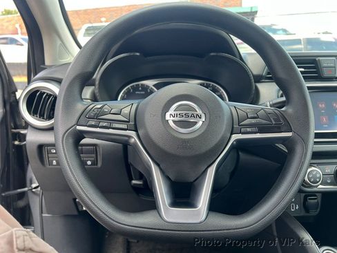 Used 2020 Nissan Versa S image 14