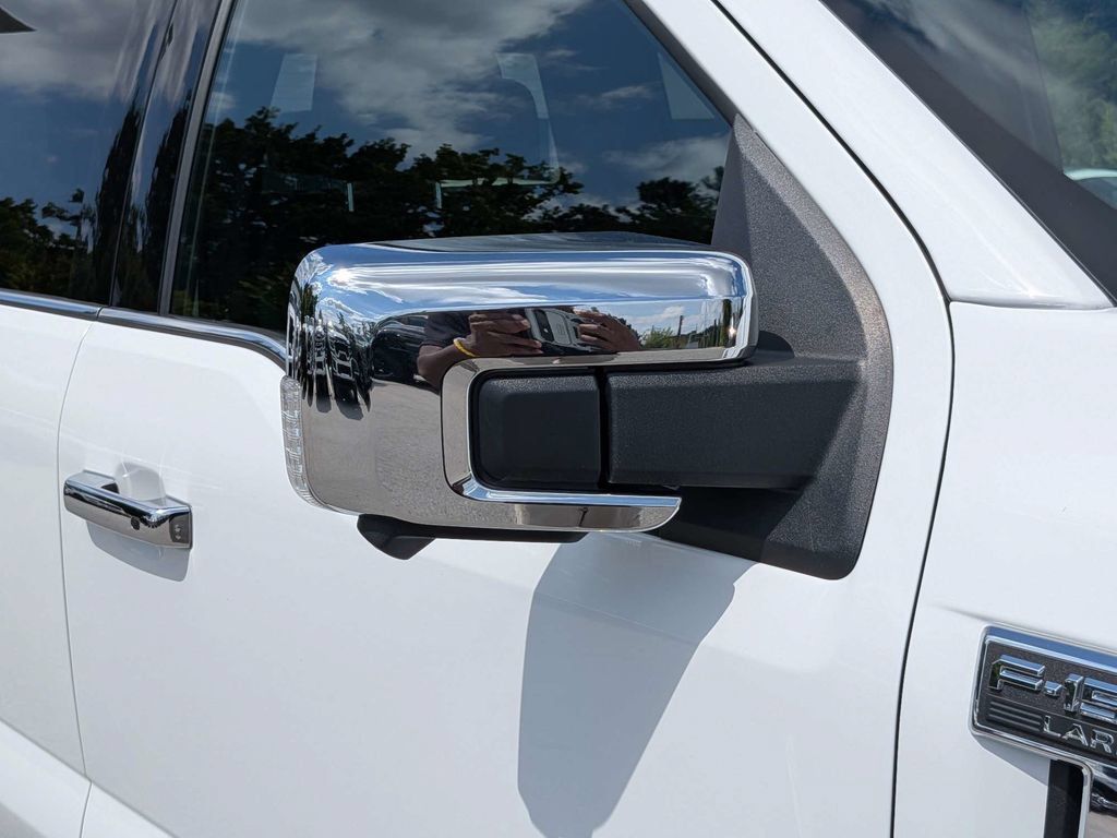 Used 2024 Ford F150 Lariat w/ Equipment Group 502A High AWD/4WD image 11