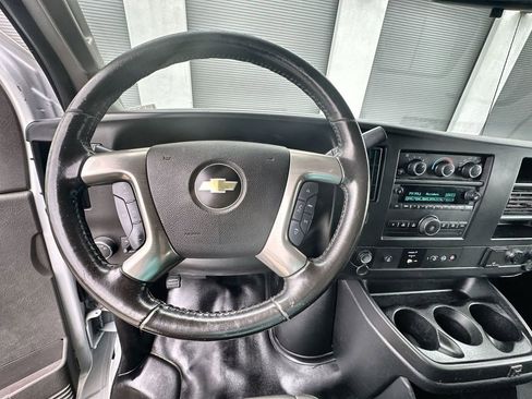 Used 2019 Chevrolet Express 2500 Work Van w/ Driver Convenience Package image 11