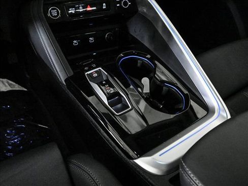 Certified 2025 Audi Q5 Premium Plus w/ Premium Plus AWD/4WD image 12