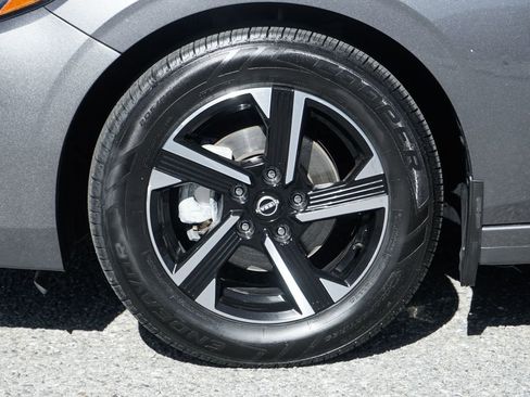 Used 2024 Nissan Sentra SV w/ All-Weather Package FWD image 35