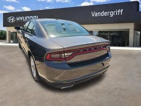 Used 2020 Dodge Charger SXT RWD image 6