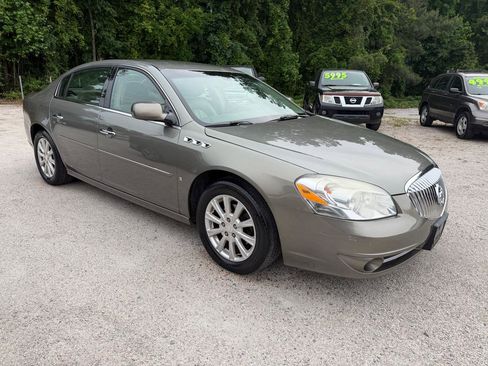Used 2010 Buick Lucerne CXL FWD image 7
