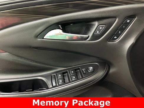 Certified 2019 Buick Envision Premium w/ LPO, Cargo Package image 9