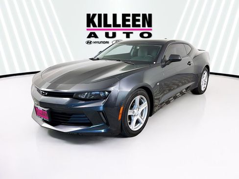 Used 2016 Chevrolet Camaro LT image 3