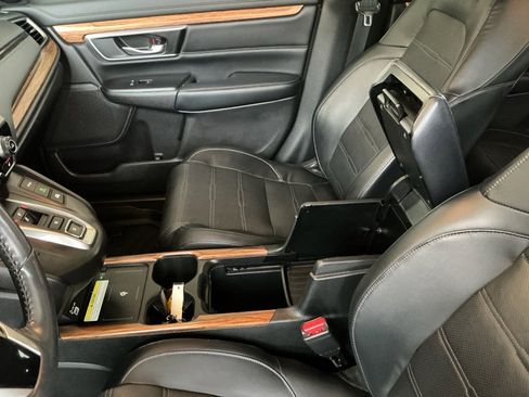 Used 2021 Honda CR-V Touring image 12