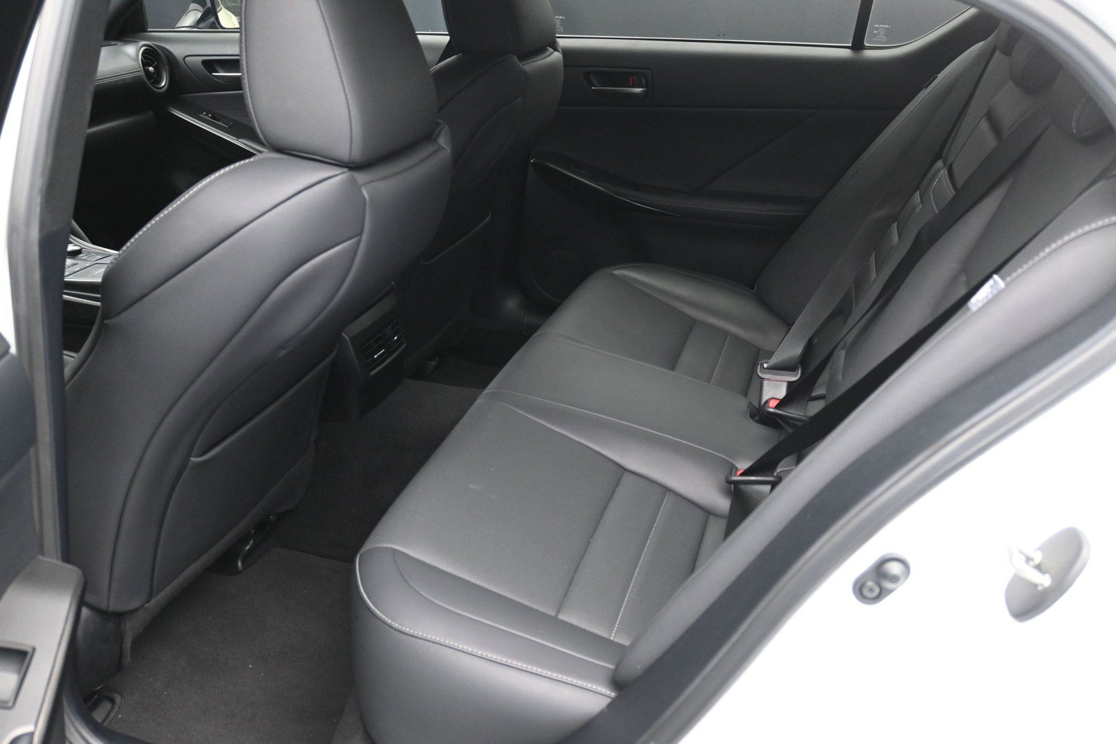 Used 2023 Lexus IS 350 F Sport w/ Memory Package RWD image 15