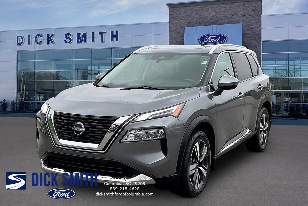 Used 2023 Nissan Rogue Platinum FWD image 1