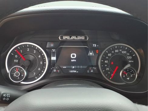 Used 2026 RAM 1500 Laramie AWD/4WD image 13