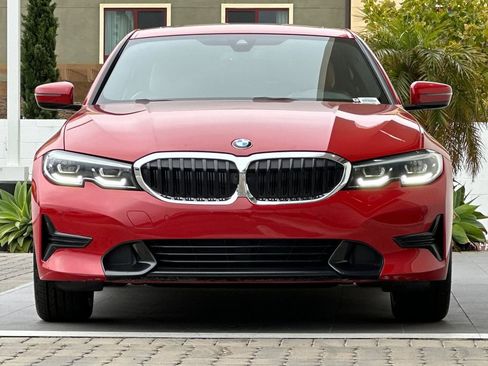 Used 2022 BMW 330i Sedan w/ Driving Assistance Package image 8