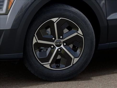 New 2026 Kia Niro LX FWD image 9