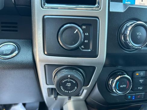 Certified 2019 Ford F150 Lariat w/ Trailer Tow Package AWD/4WD image 30