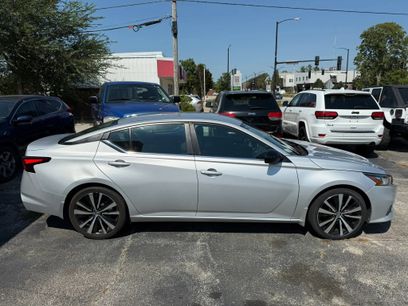 Used 2021 Nissan Altima 2.5 SR