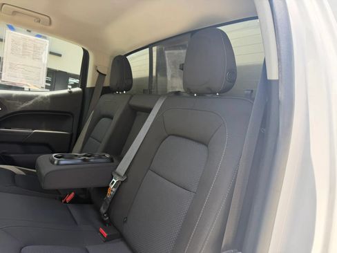 Used 2022 Chevrolet Colorado LT w/ Safety Package AWD/4WD image 36
