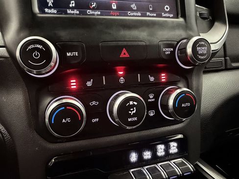 Used 2020 RAM 1500 Big Horn image 22