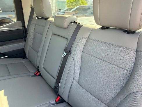 Used 2024 Toyota Tundra Limited w/ Power Package AWD/4WD image 19