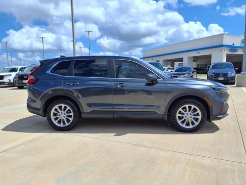 Used 2023 Honda CR-V EX image 8