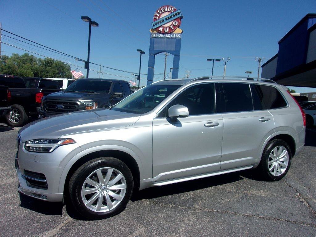 Used 2016 Volvo XC90 T6 Momentum w/ Momentum Plus Package AWD/4WD image 1