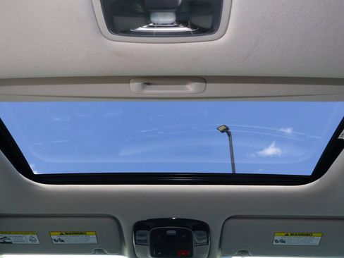 Used 2025 Hyundai Tucson SEL FWD image 12