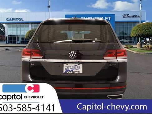 Used 2023 Volkswagen Atlas SE image 4