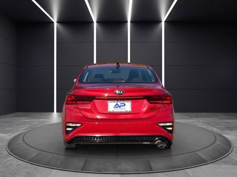 Used 2021 Kia Forte LXS image 5