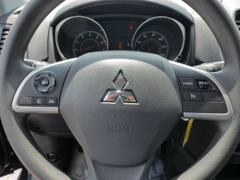 Used 2025 Mitsubishi Outlander Sport ES AWD/4WD image 24