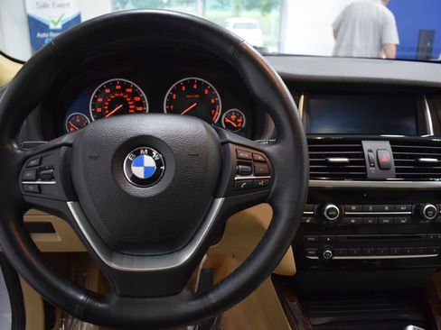 Used 2016 BMW X3 xDrive28i image 9