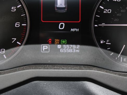Used 2023 Subaru Ascent Limited w/ Technology Package AWD/4WD image 17