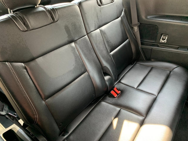 Used 2024 Ford Explorer Limited w/ Limited Technology Package AWD/4WD image 18