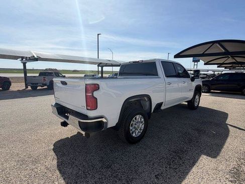 Used 2024 Chevrolet Silverado 2500 LTZ AWD/4WD image 5