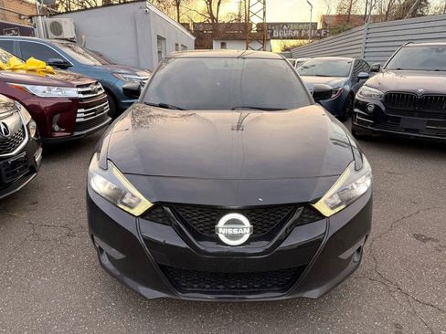 Used 2018 Nissan Maxima 3.5 S image 2